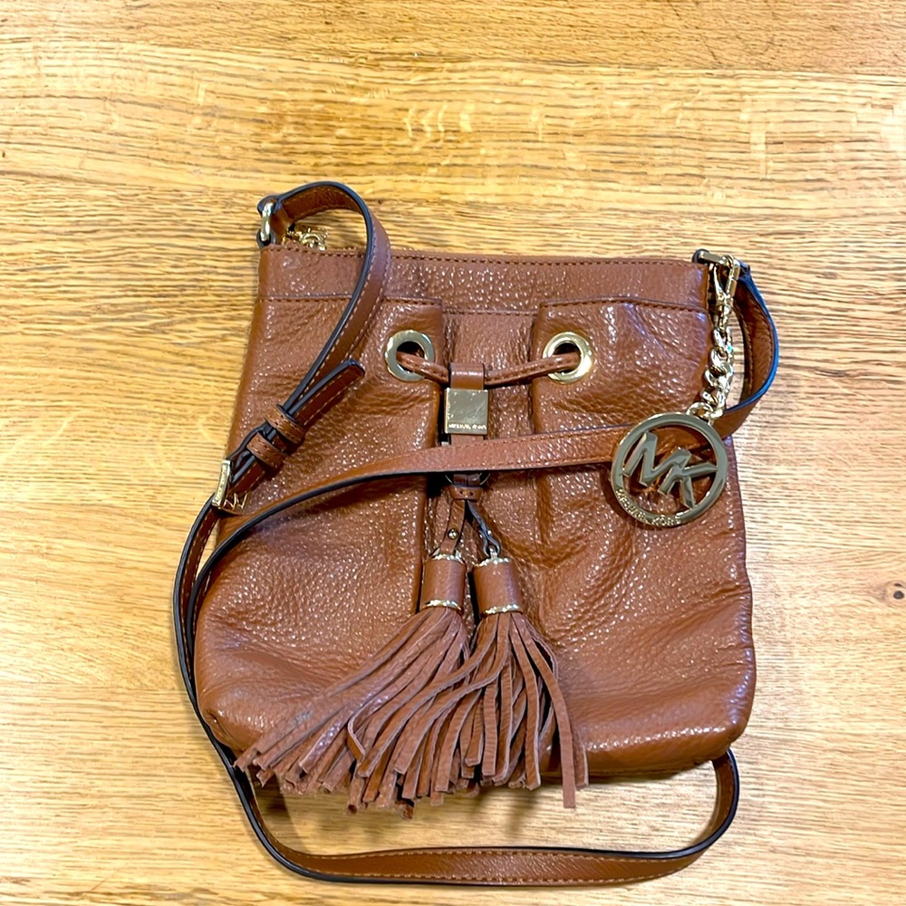 Michael Kors Chestnut Crossbody Bag w/ concealed front pocket. EUC